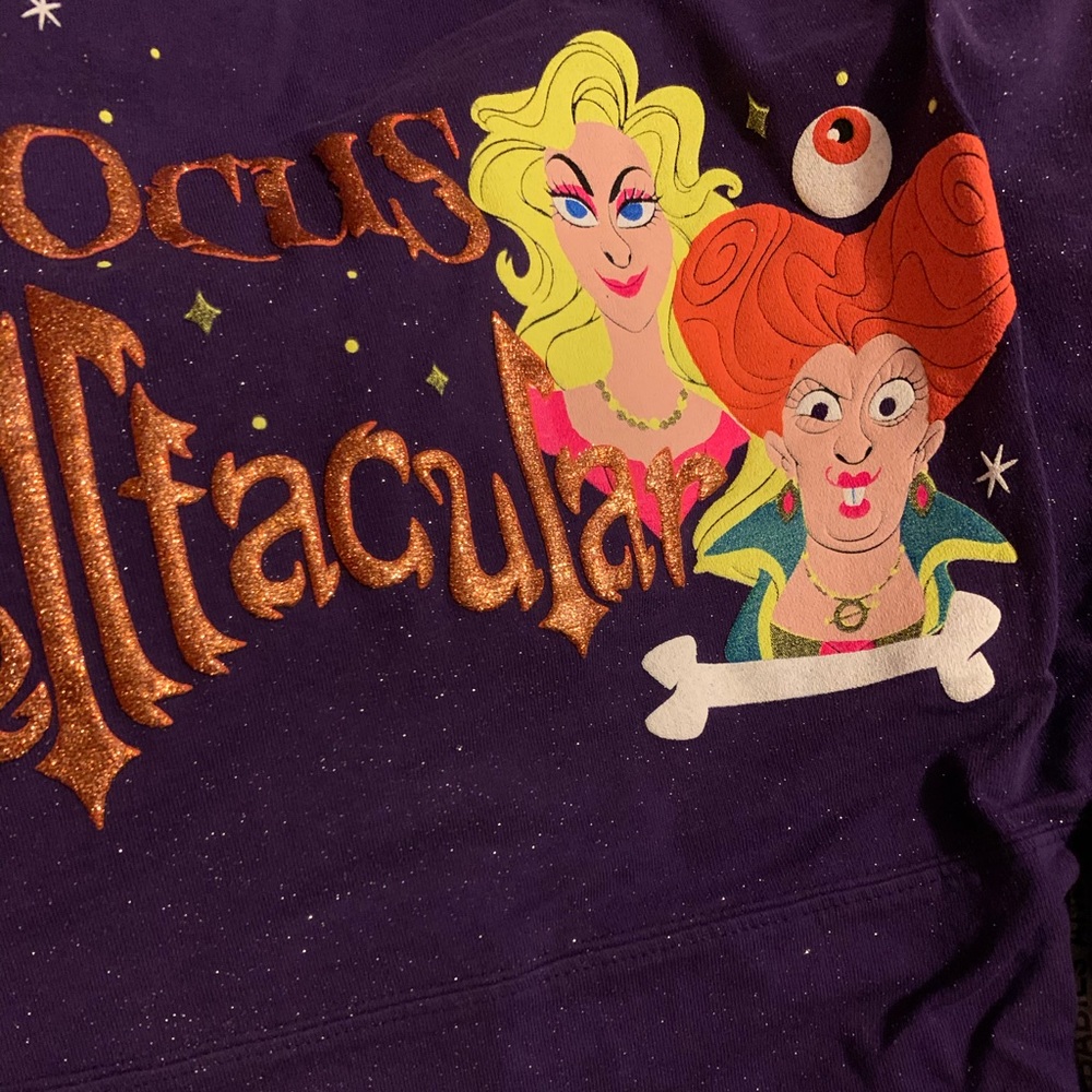Hopus Pocus Disney spirit Jersey shirt Sz XS